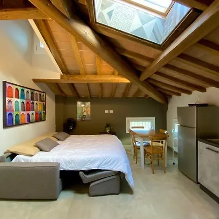 Bed and Breakfast La Casa Di Valeria - Μόντενα