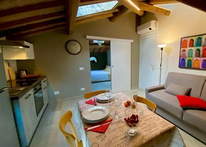 La Casa Di Valeria - B&B 모데나