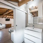 La Casa Di Valeria - 4* Modena