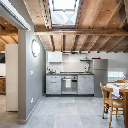 La Casa Di Valeria - B&B 모데나