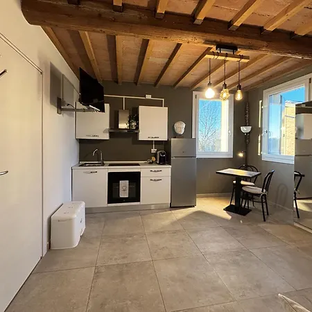 La Casa Di Valeria - B&B