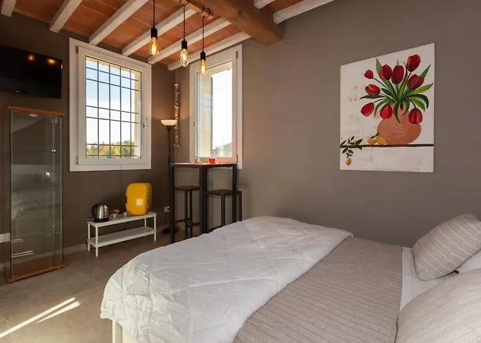 La Casa Di Valeria - 4* Modène