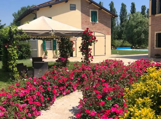 La Casa Di Valeria - 4* Modène