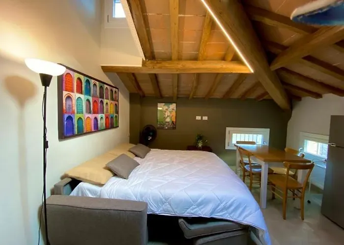 La Casa Di Valeria - 4* Modène